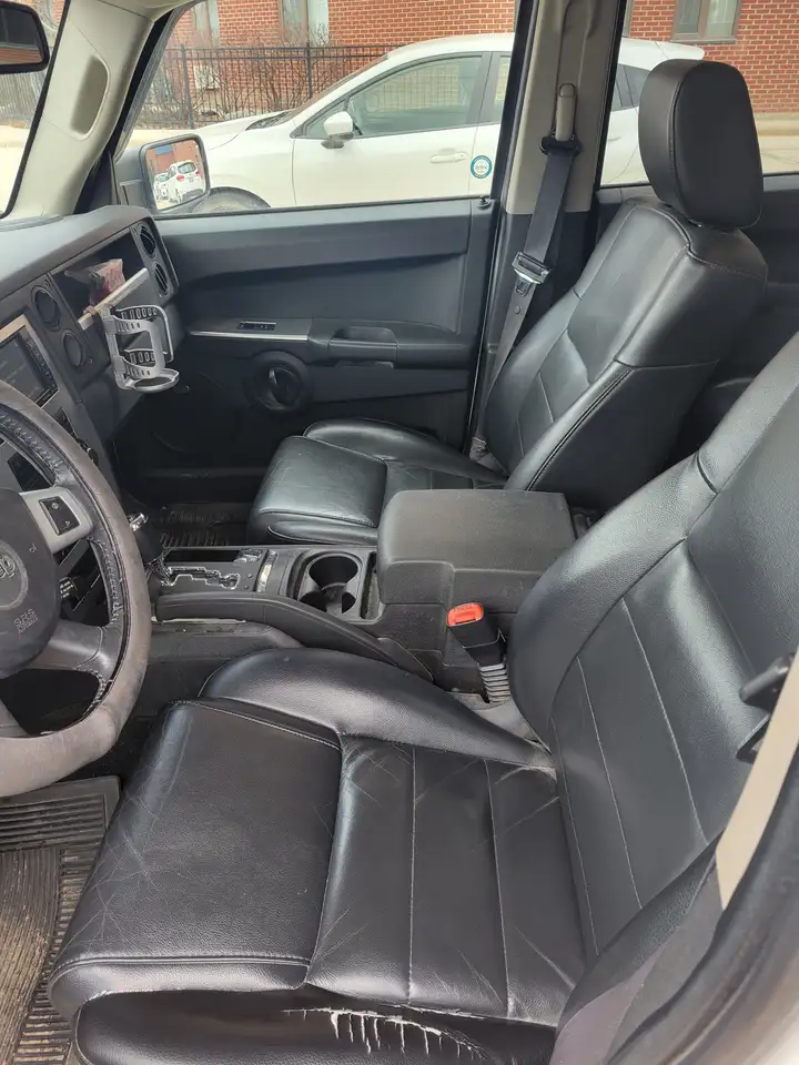 Jeep Commander снимка Jeep Commander