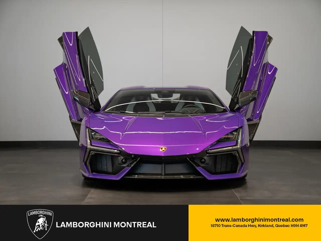 Lamborghini Revuelto снимка Lamborghini Revuelto