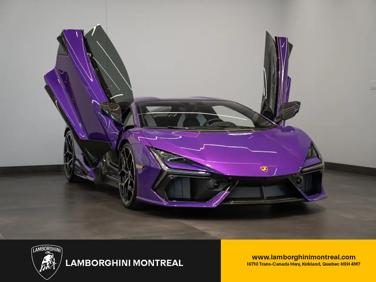 Lamborghini Revuelto снимка Lamborghini Revuelto