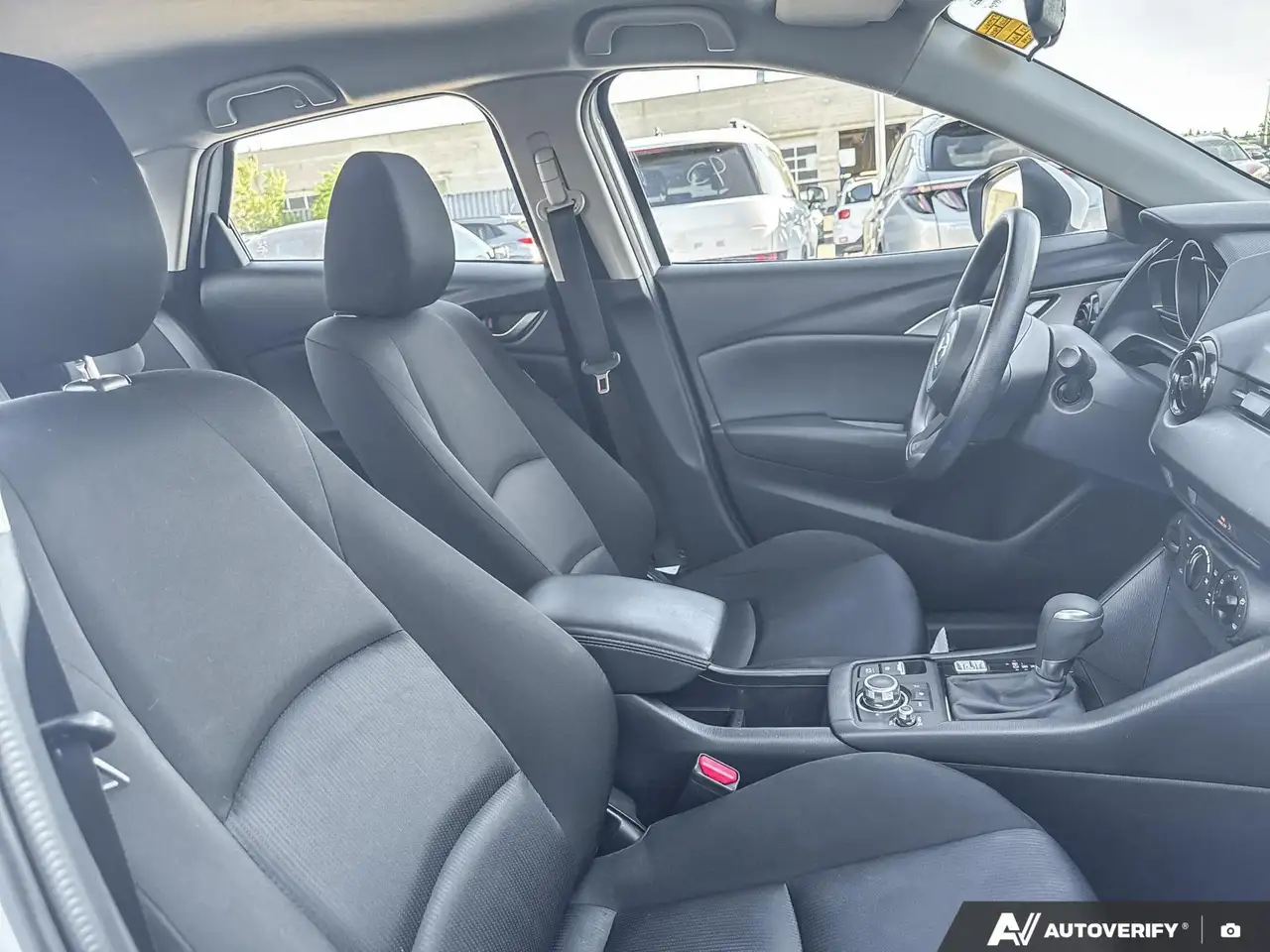 Mazda CX-3 photo Mazda CX-3