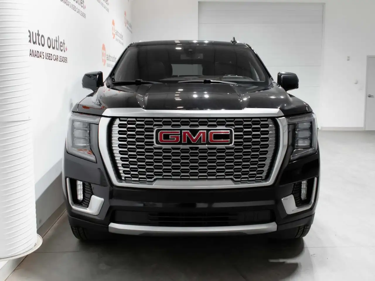 GMC Yukon снимка GMC Yukon