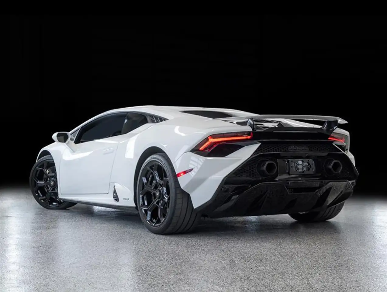 Lamborghini Huracán снимка Lamborghini Huracán