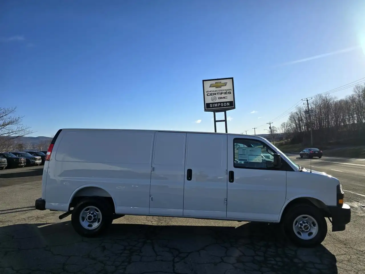 GMC Savana fotografie GMC Savana