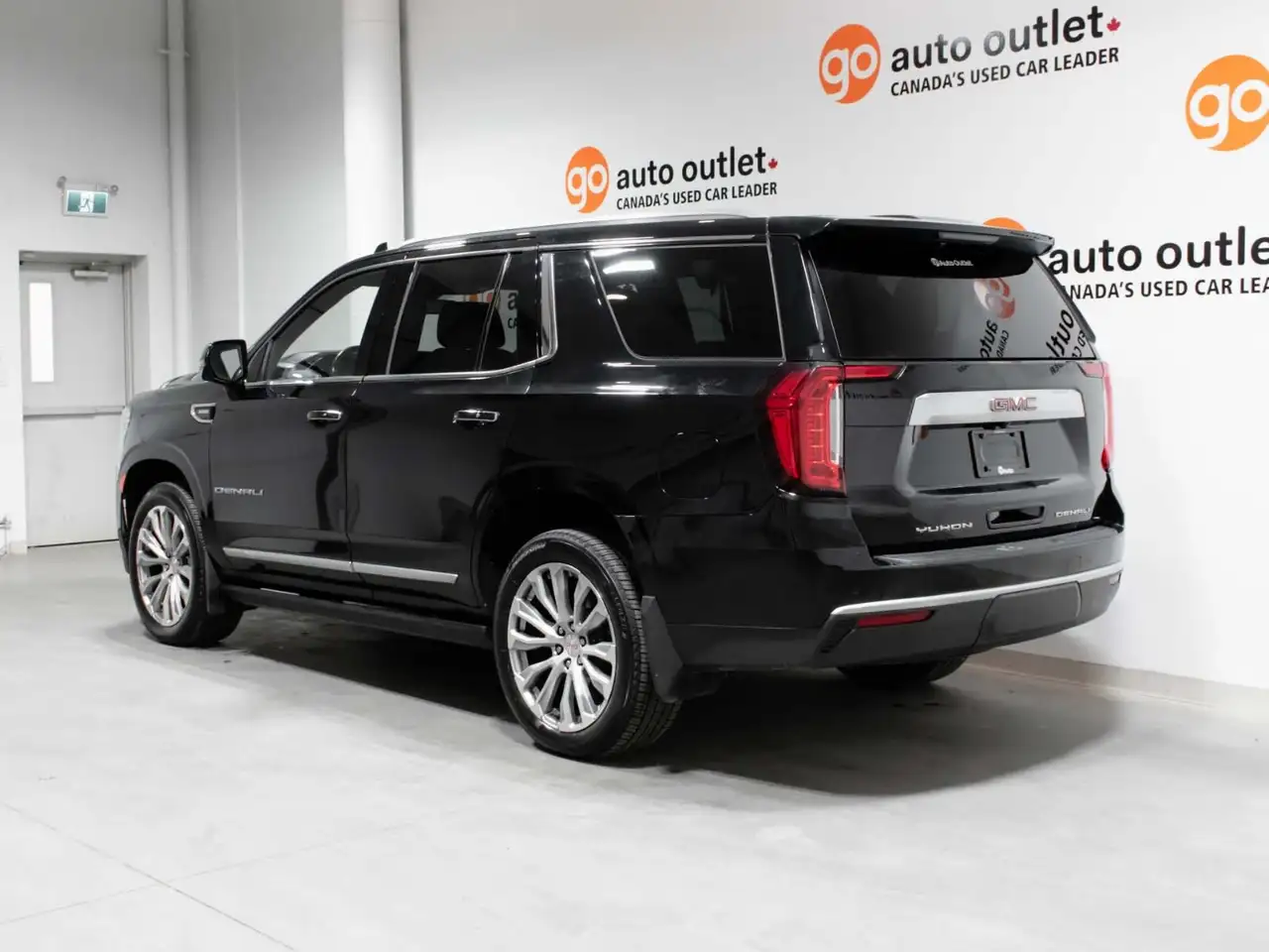GMC Yukon снимка GMC Yukon