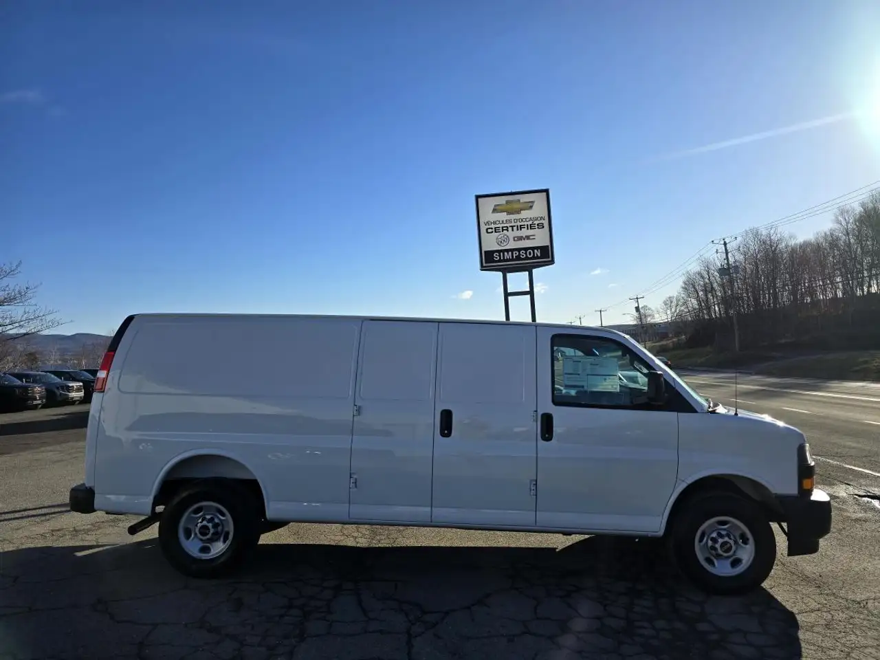 GMC Savana fotografie GMC Savana