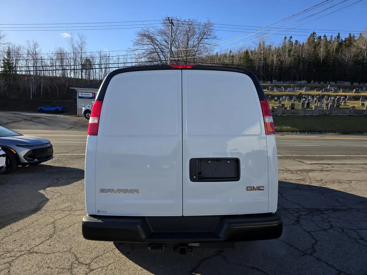 GMC Savana fotografie GMC Savana