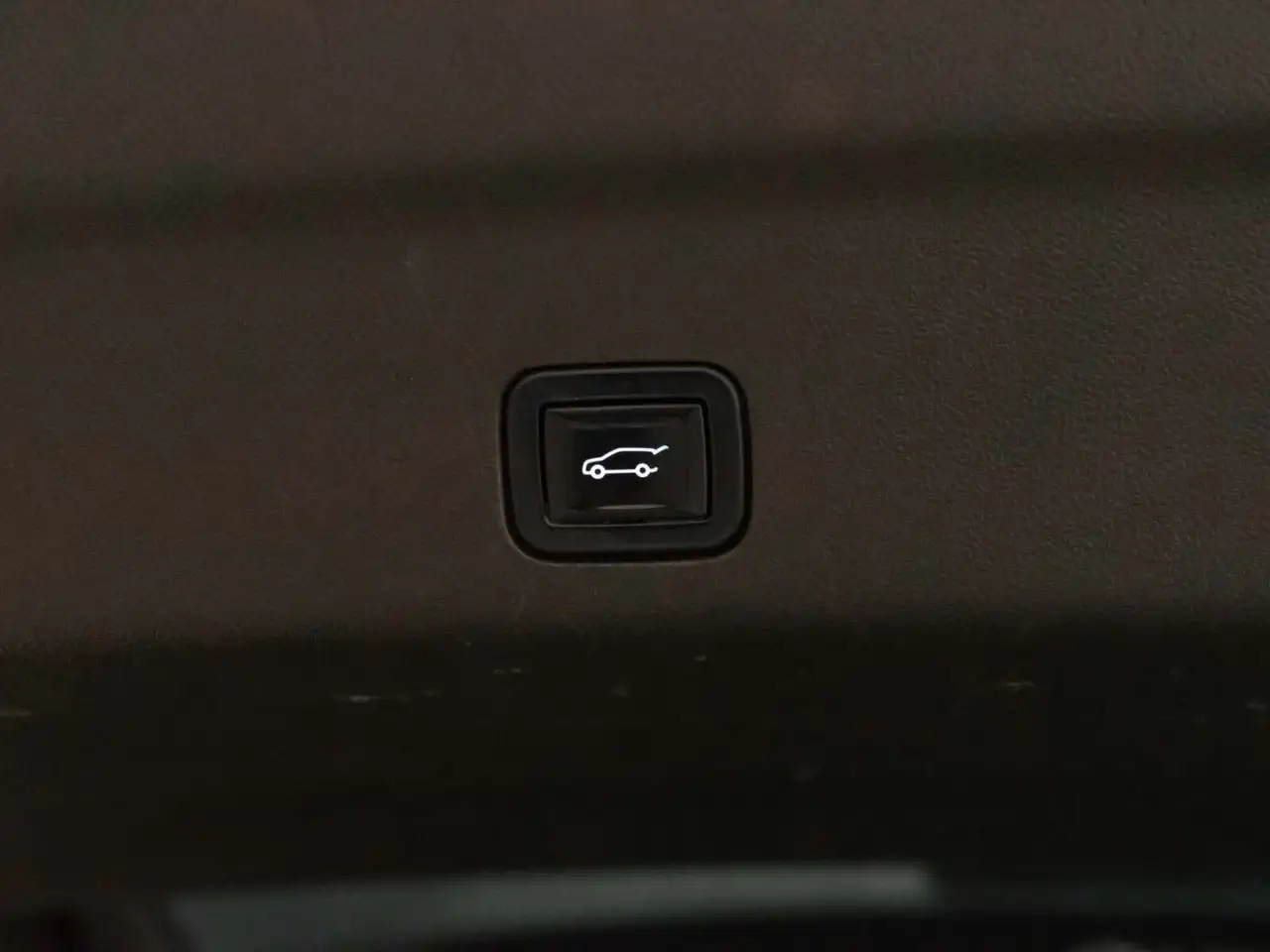 GMC Yukon снимка GMC Yukon