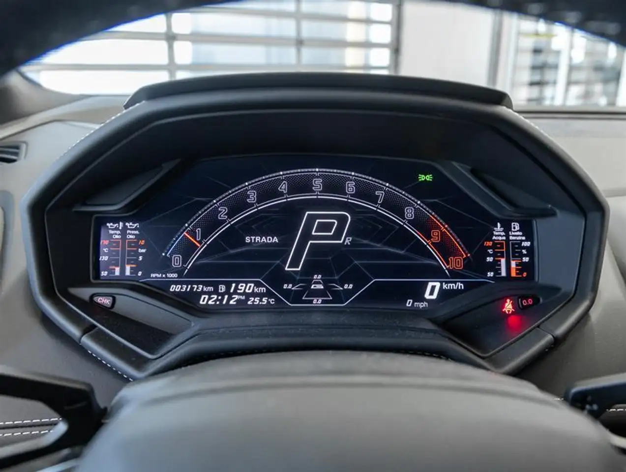 Lamborghini Huracán снимка Lamborghini Huracán