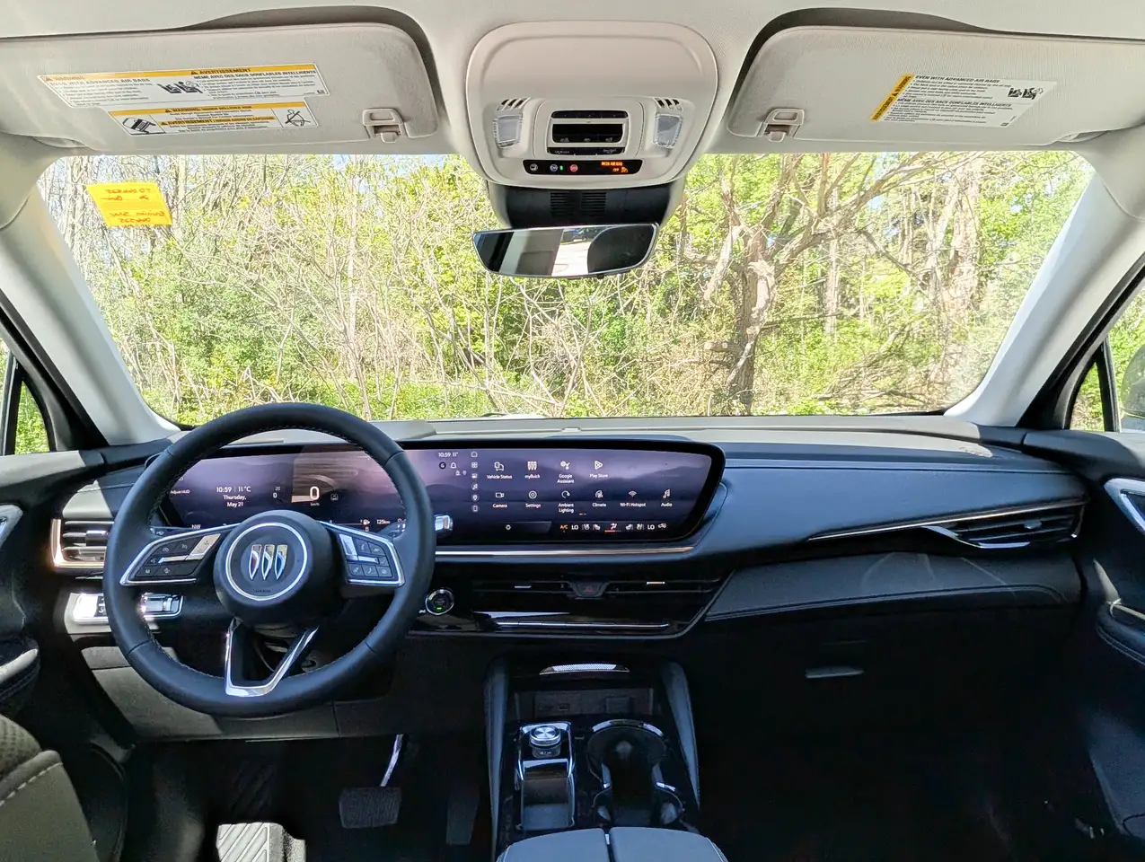 Buick Envision photo Buick Envision