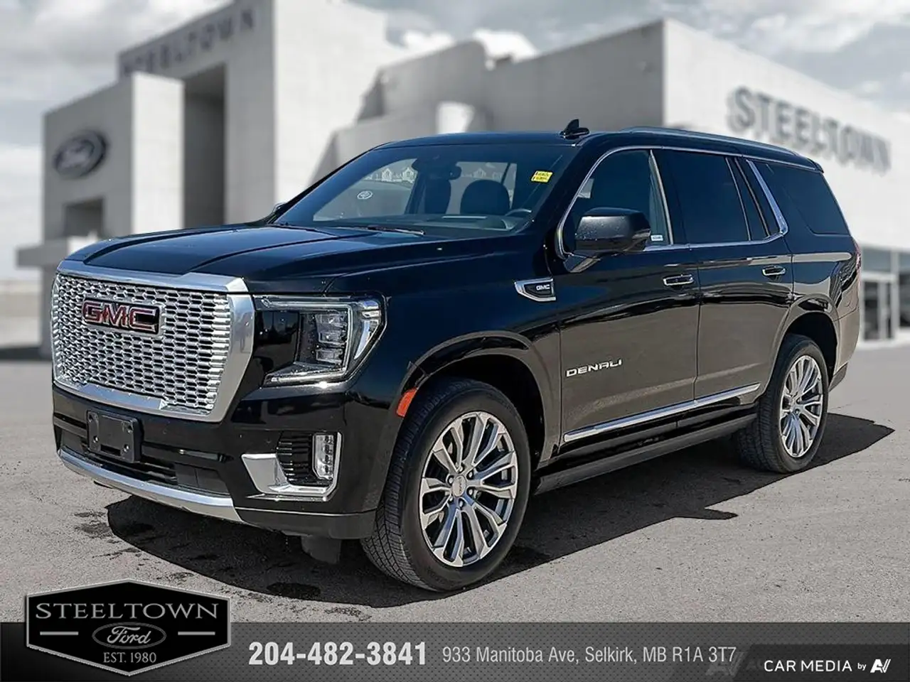 GMC Yukon photo GMC Yukon