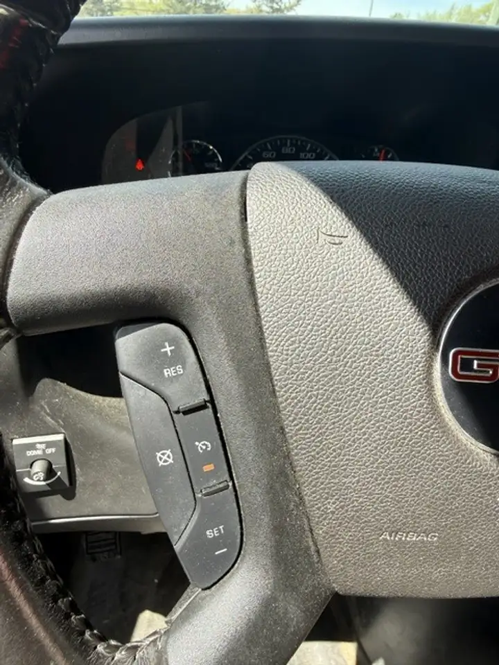 GMC Savana снимка GMC Savana