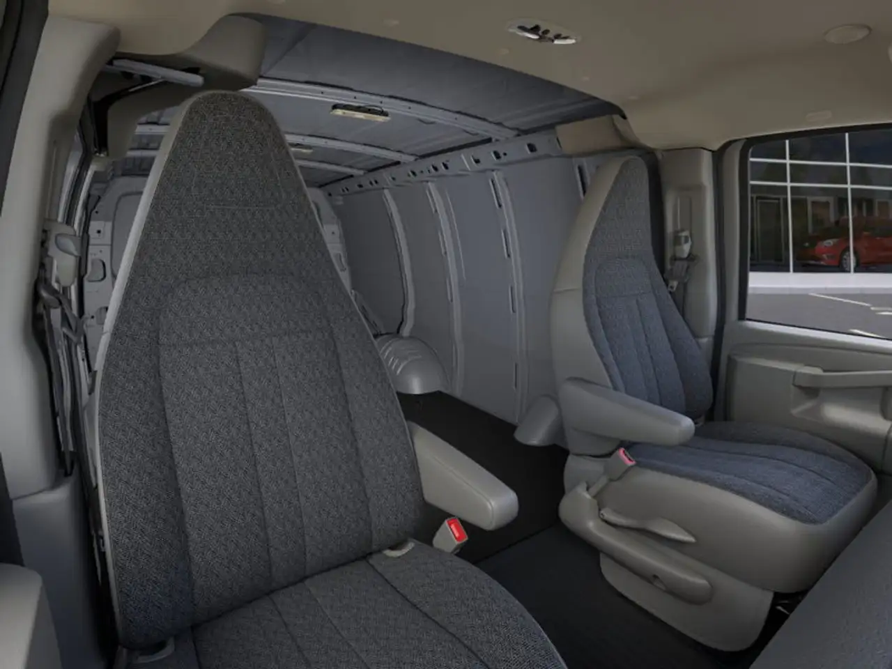 GMC Savana photo GMC Savana