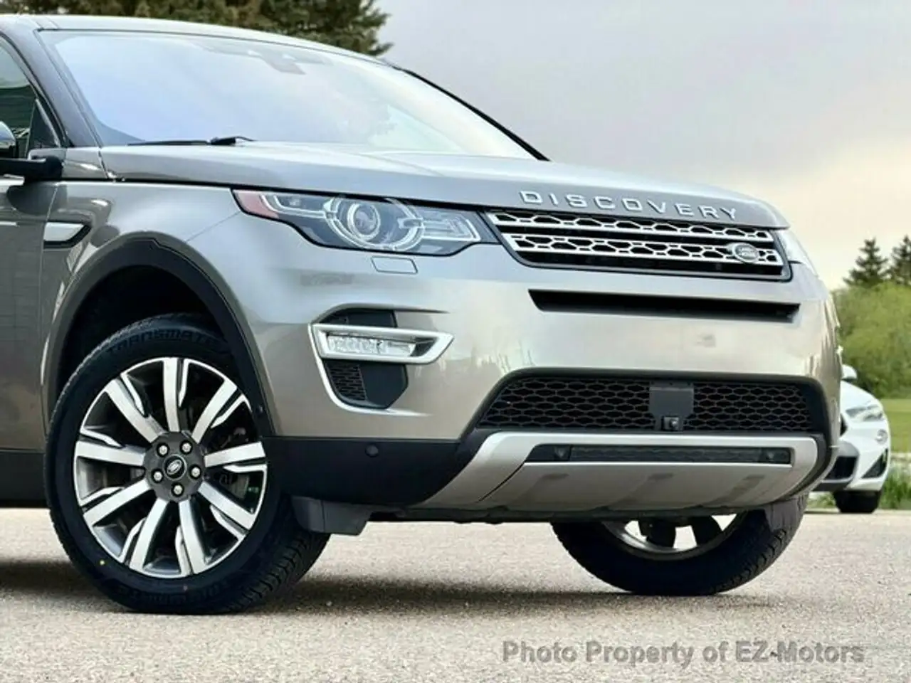 Land Rover Discovery Sport снимка Land Rover Discovery Sport