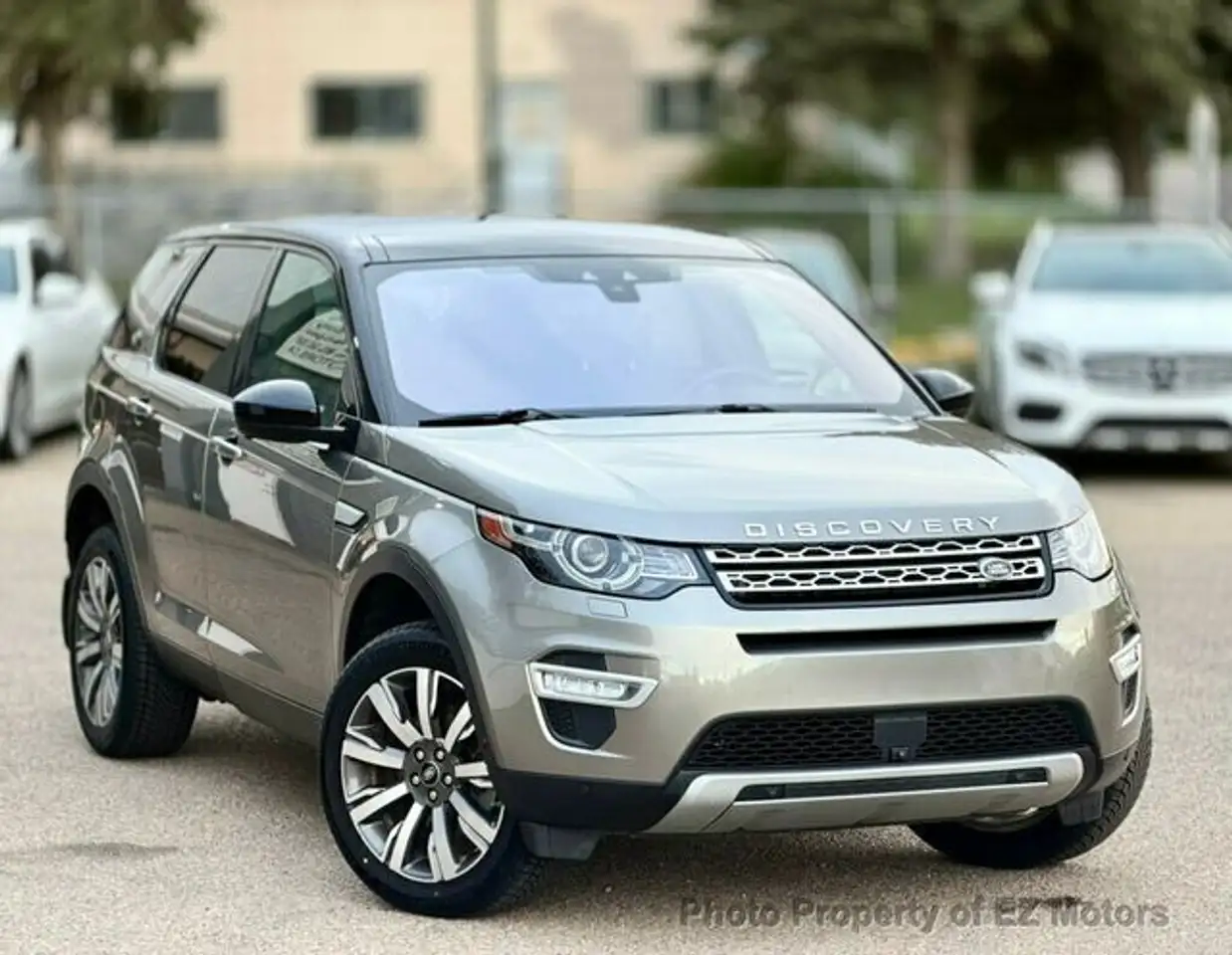 Land Rover Discovery Sport снимка Land Rover Discovery Sport
