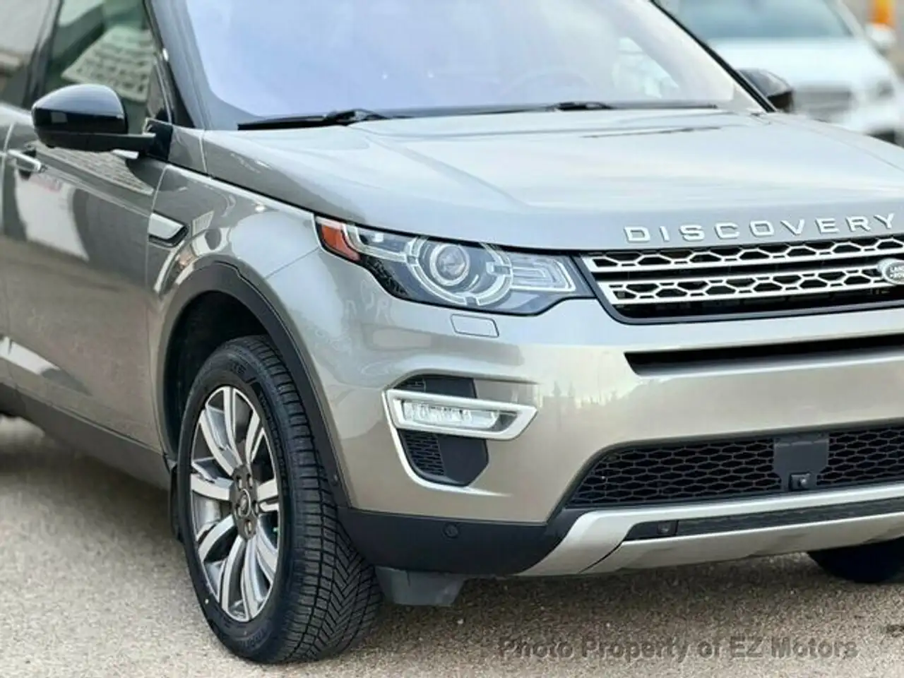Land Rover Discovery Sport снимка Land Rover Discovery Sport