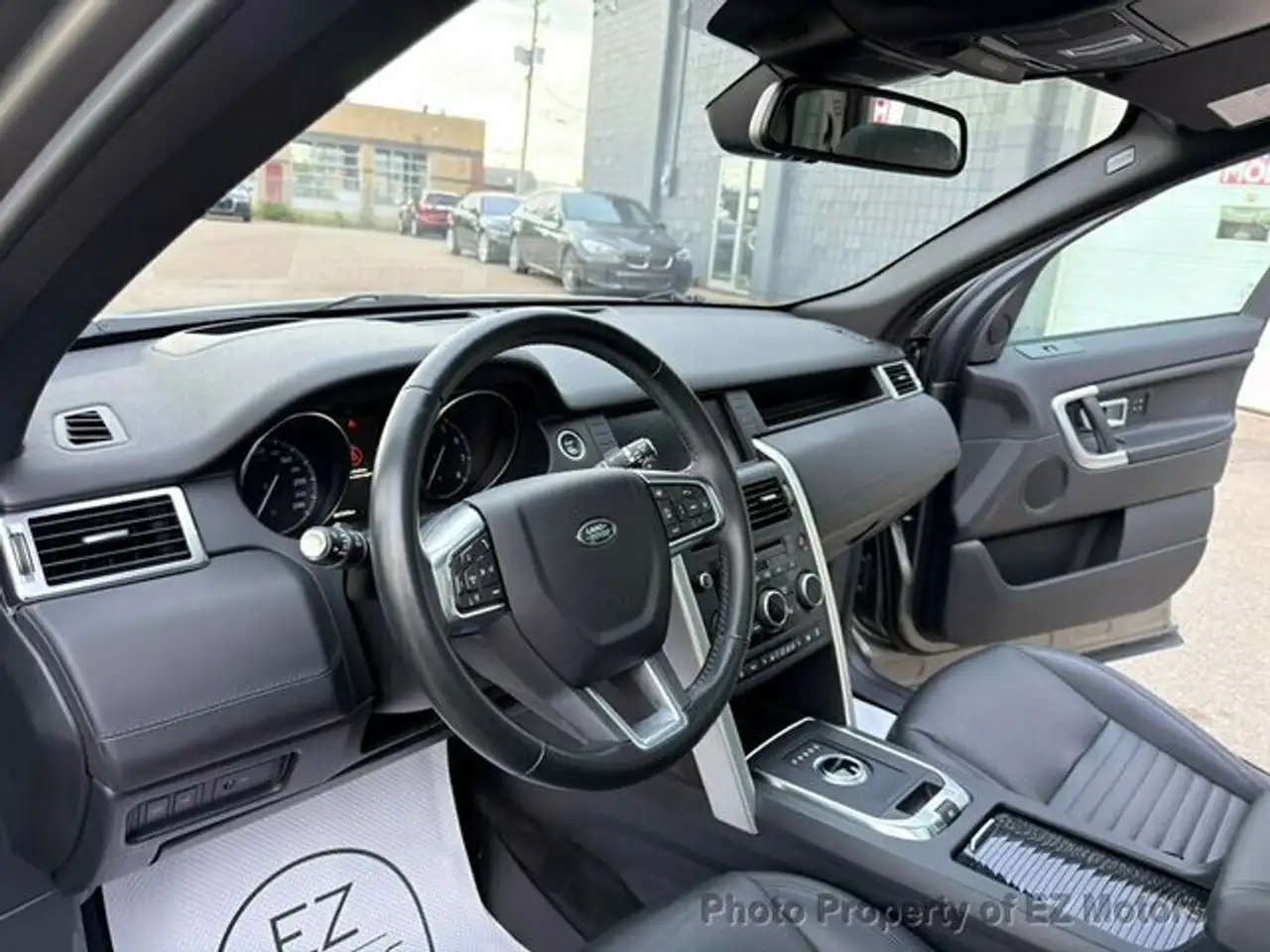 Land Rover Discovery Sport снимка Land Rover Discovery Sport