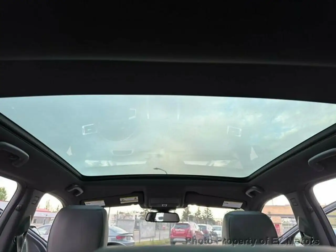 Land Rover Discovery Sport снимка Land Rover Discovery Sport