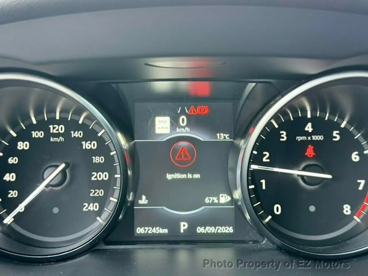 Land Rover Discovery Sport снимка Land Rover Discovery Sport