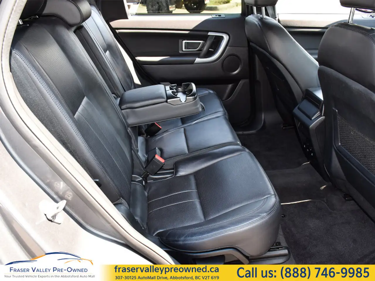 Land Rover Discovery Sport снимка Land Rover Discovery Sport