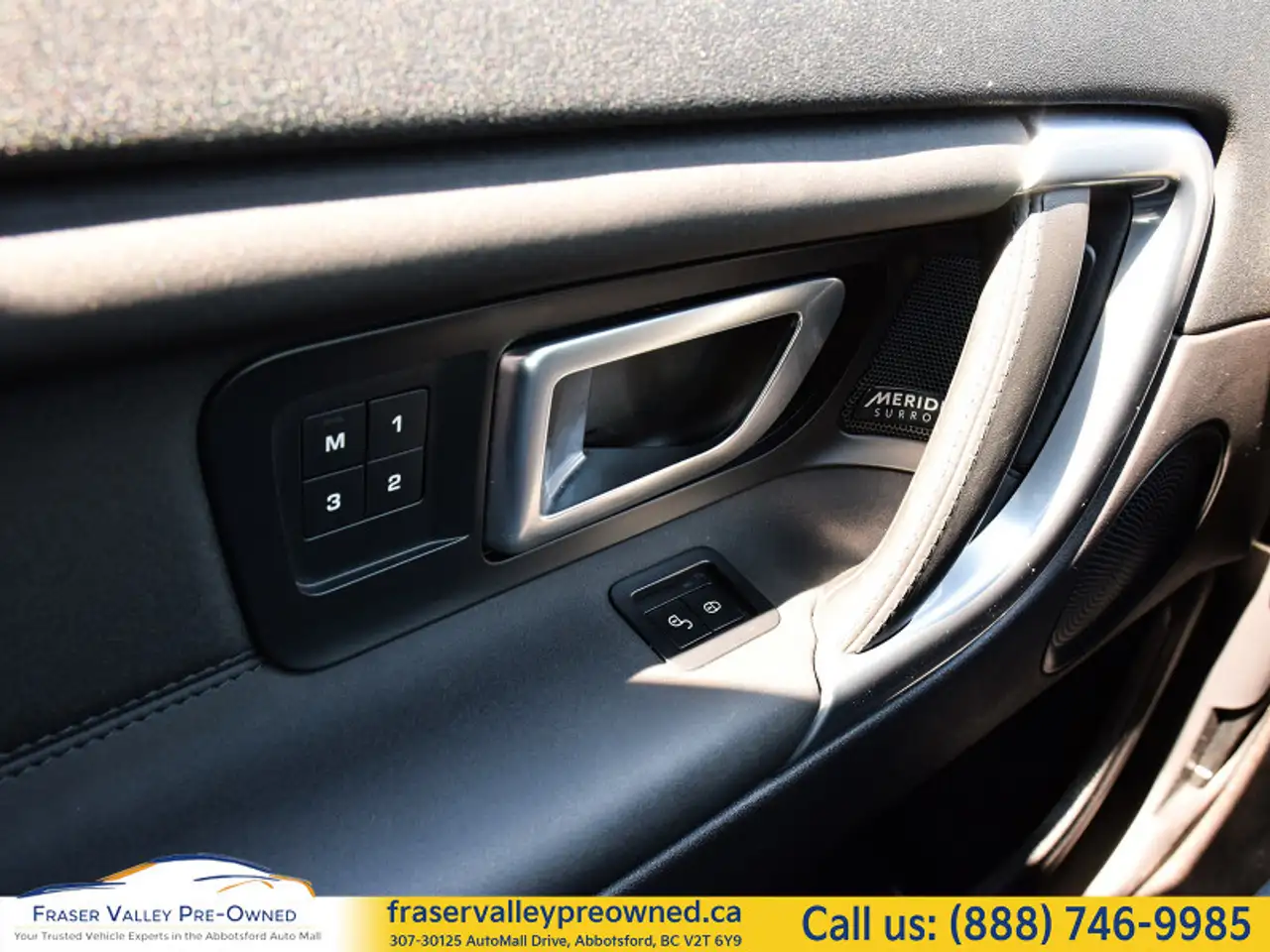 Land Rover Discovery Sport снимка Land Rover Discovery Sport