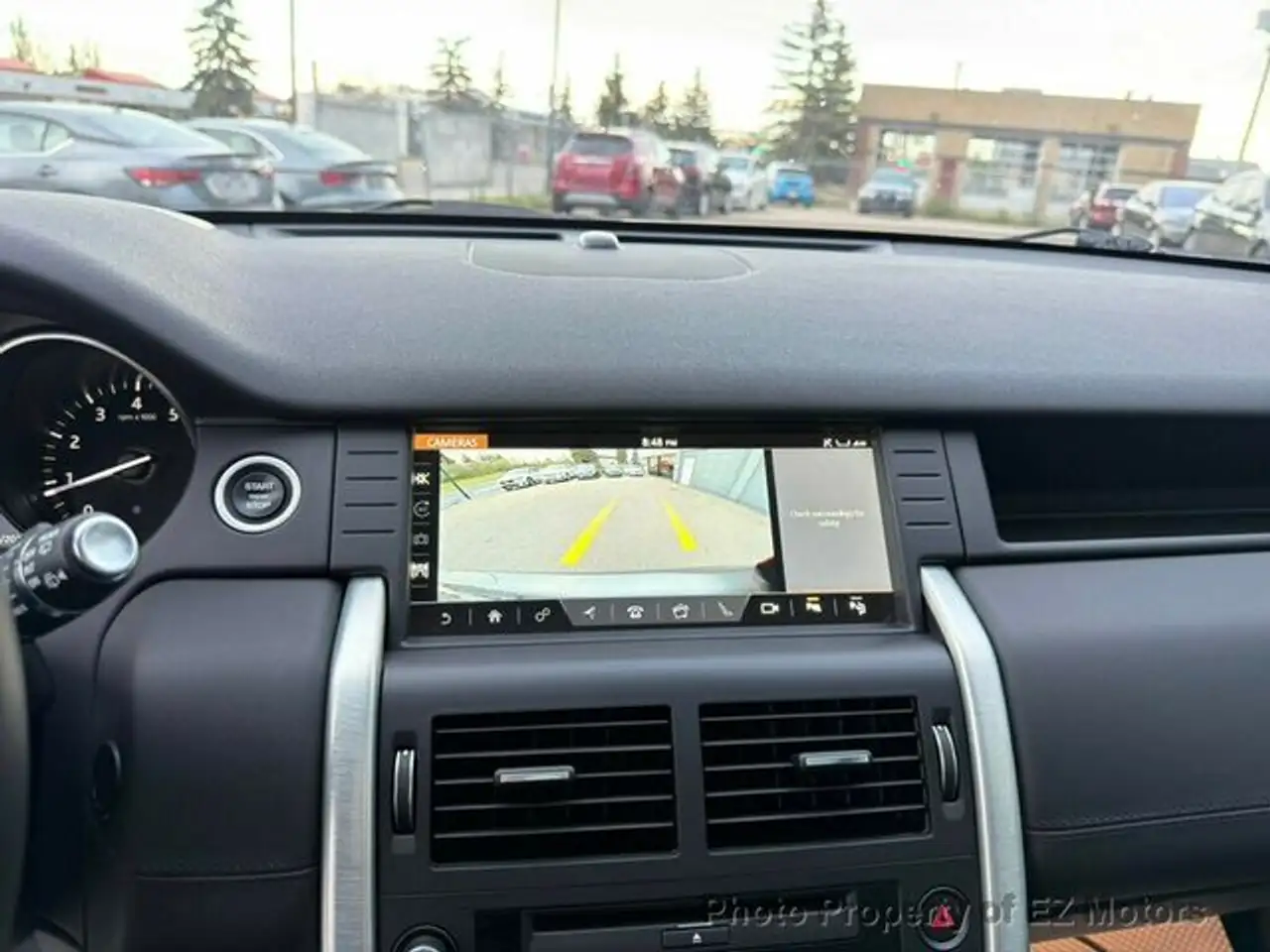 Land Rover Discovery Sport снимка Land Rover Discovery Sport