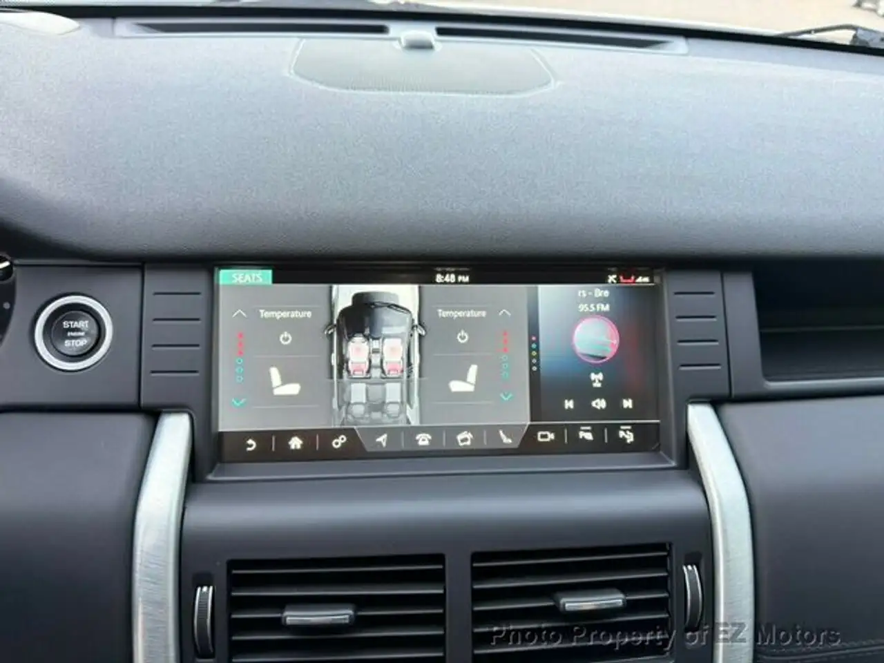 Land Rover Discovery Sport снимка Land Rover Discovery Sport