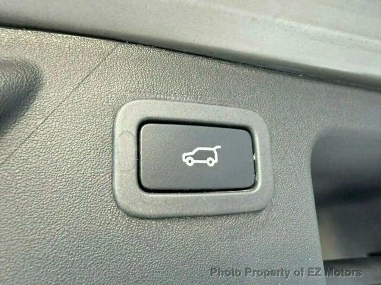 Land Rover Discovery Sport снимка Land Rover Discovery Sport