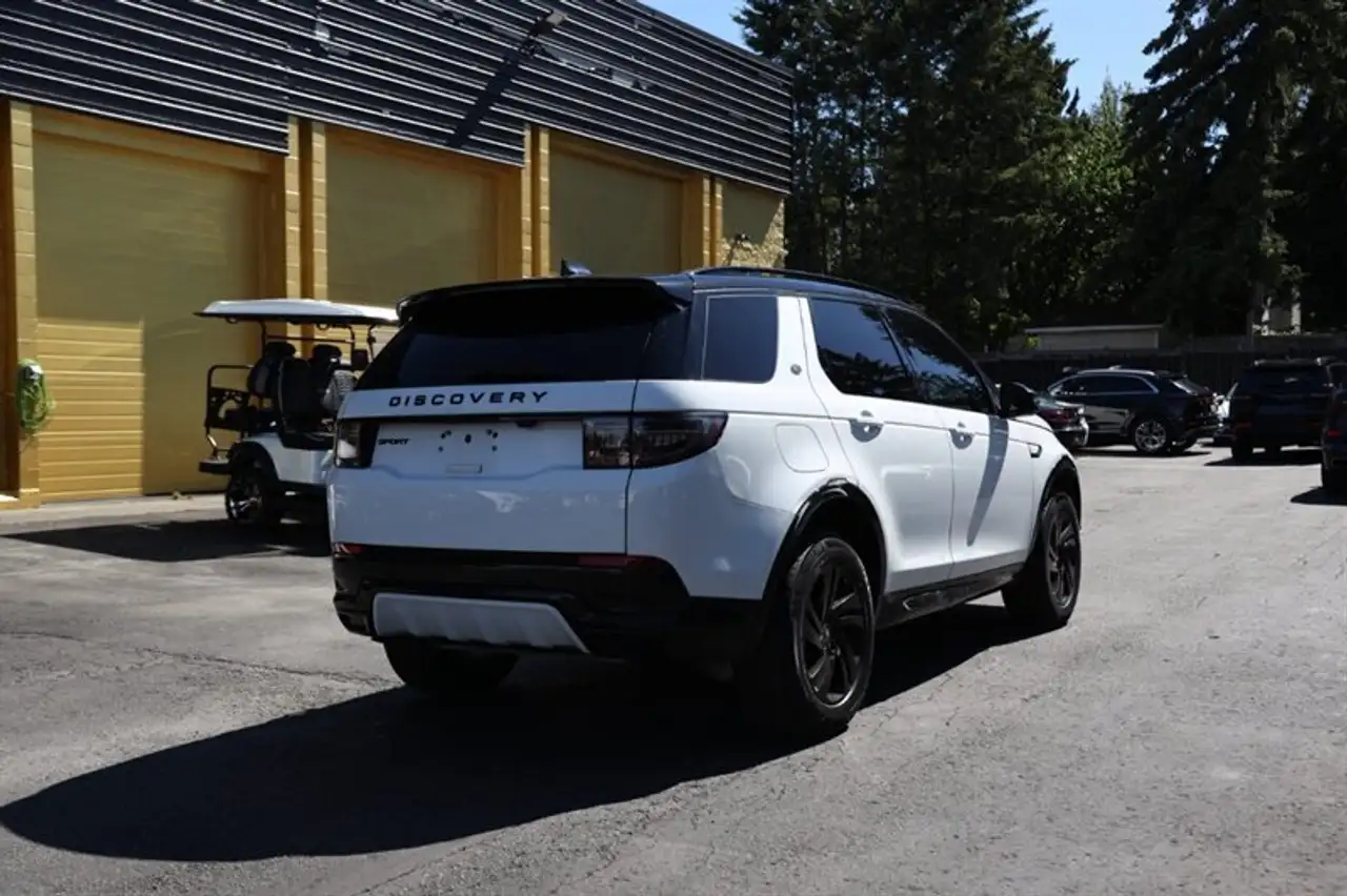 Land Rover Discovery Sport снимка Land Rover Discovery Sport