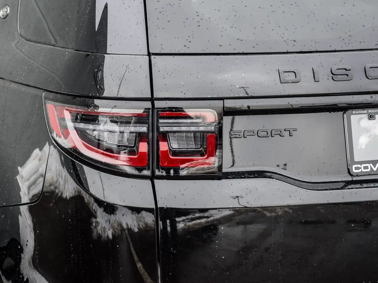 Land Rover Discovery Sport снимка Land Rover Discovery Sport