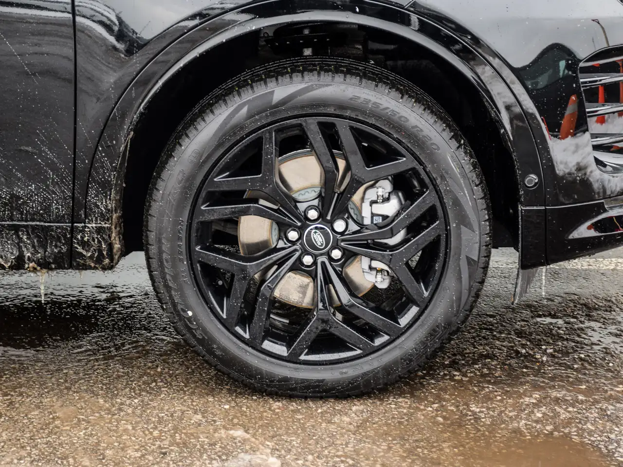 Land Rover Discovery Sport снимка Land Rover Discovery Sport