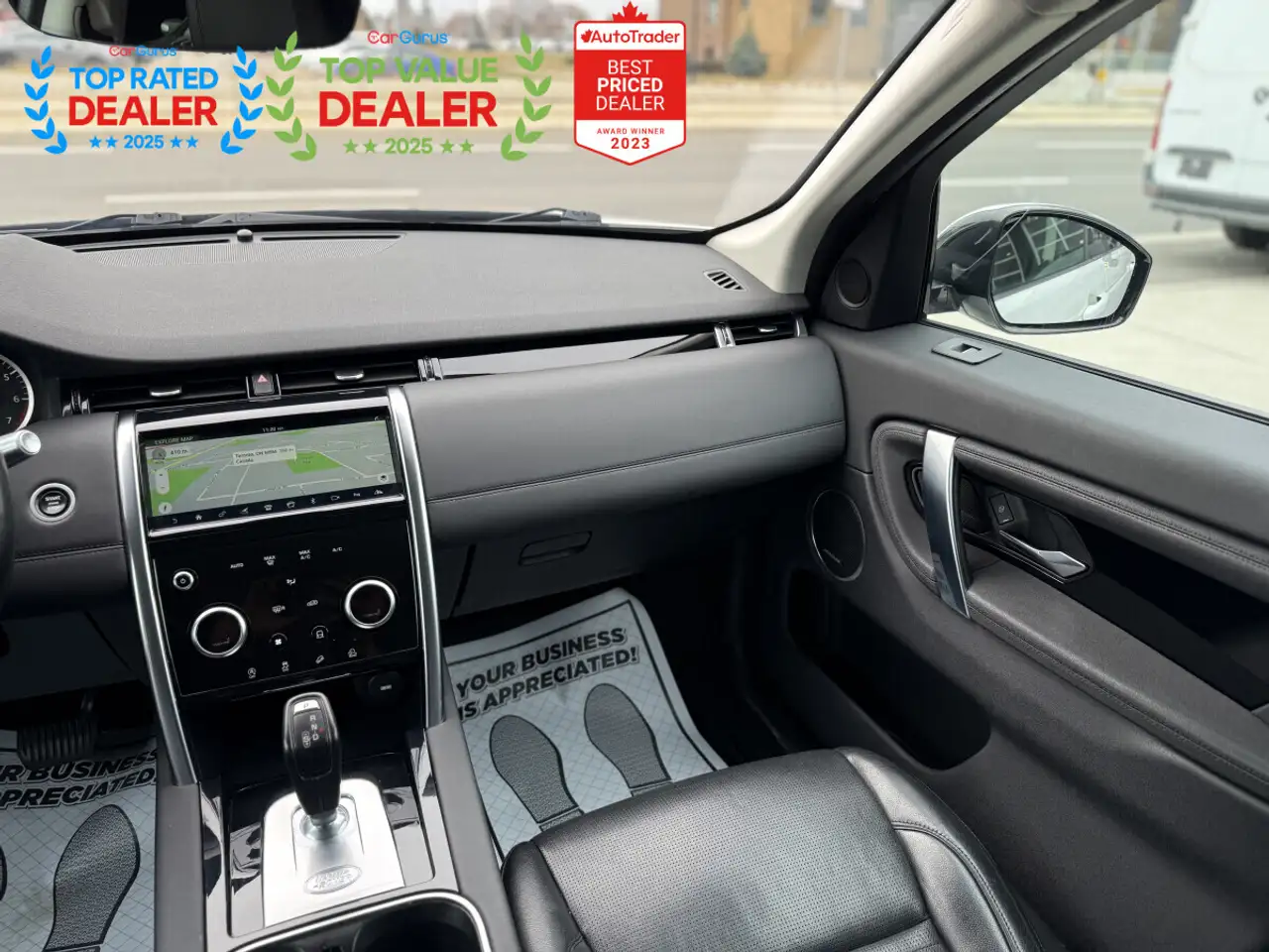Land Rover Discovery Sport снимка Land Rover Discovery Sport