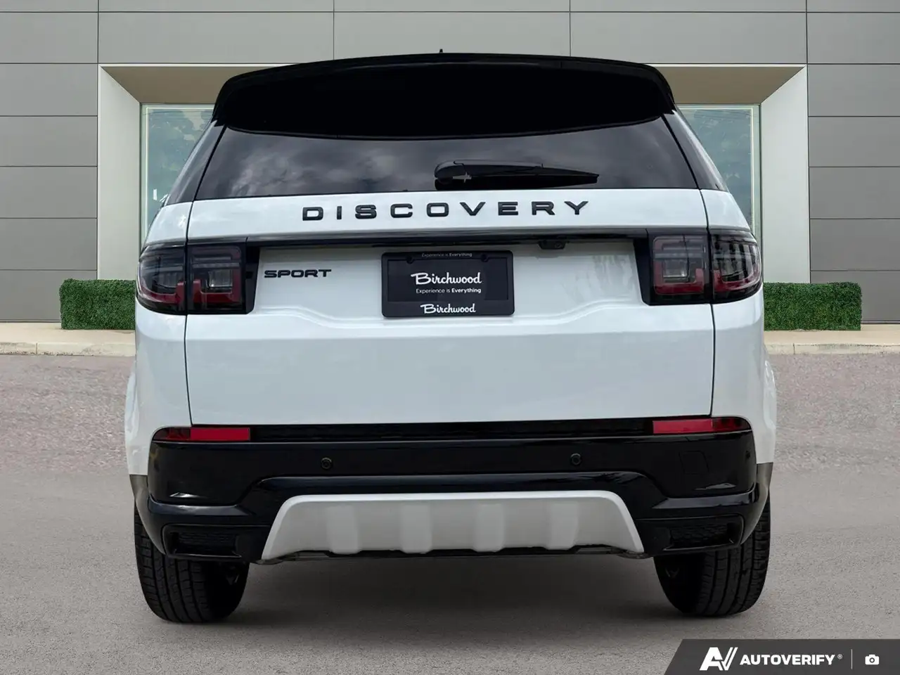 Land Rover Discovery Sport снимка Land Rover Discovery Sport