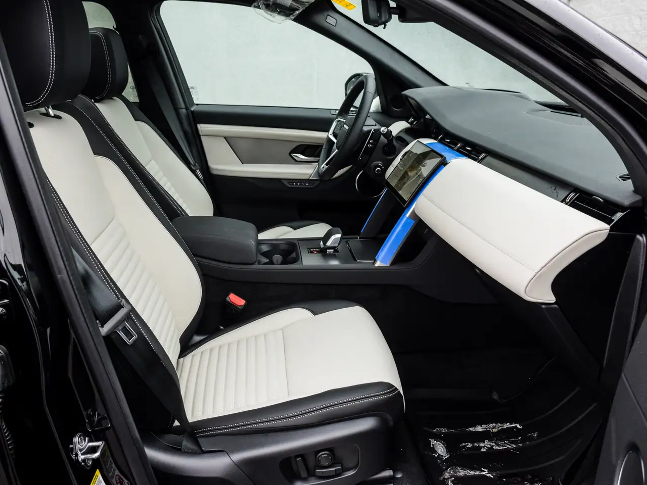 Land Rover Discovery Sport снимка Land Rover Discovery Sport