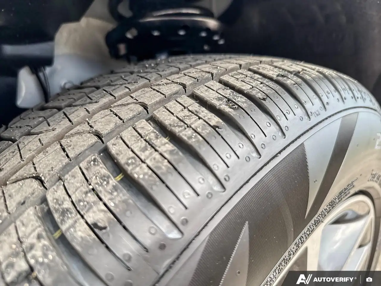 Land Rover Discovery Sport снимка Land Rover Discovery Sport