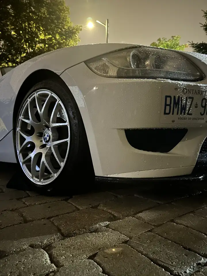BMW Z4 снимка BMW Z4