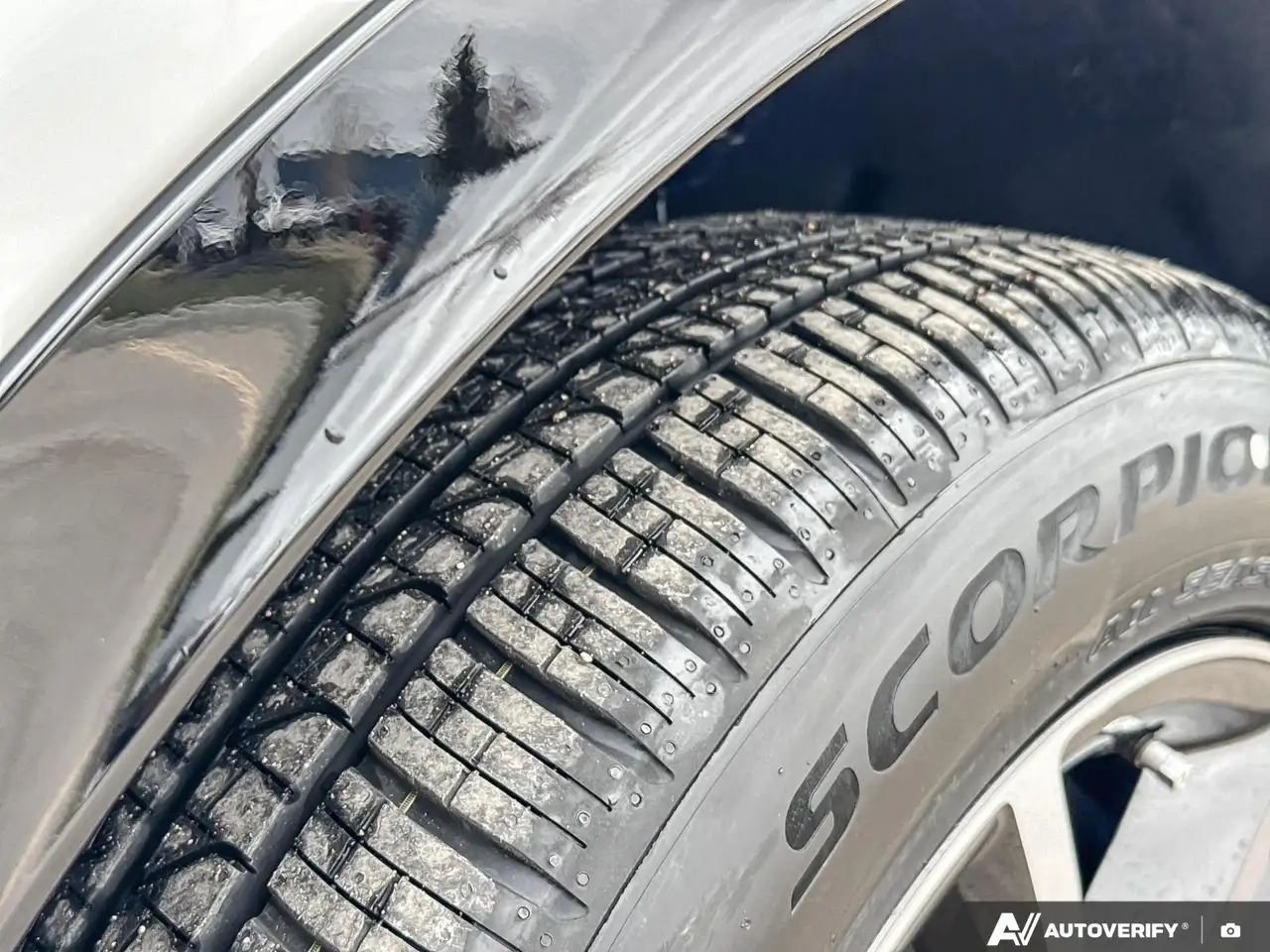 Land Rover Discovery Sport снимка Land Rover Discovery Sport