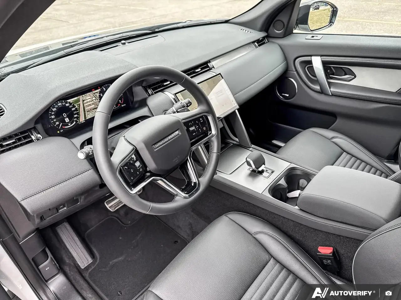 Land Rover Discovery Sport снимка Land Rover Discovery Sport