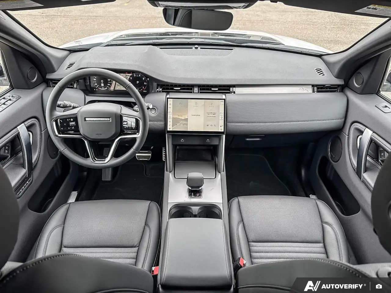 Land Rover Discovery Sport снимка Land Rover Discovery Sport