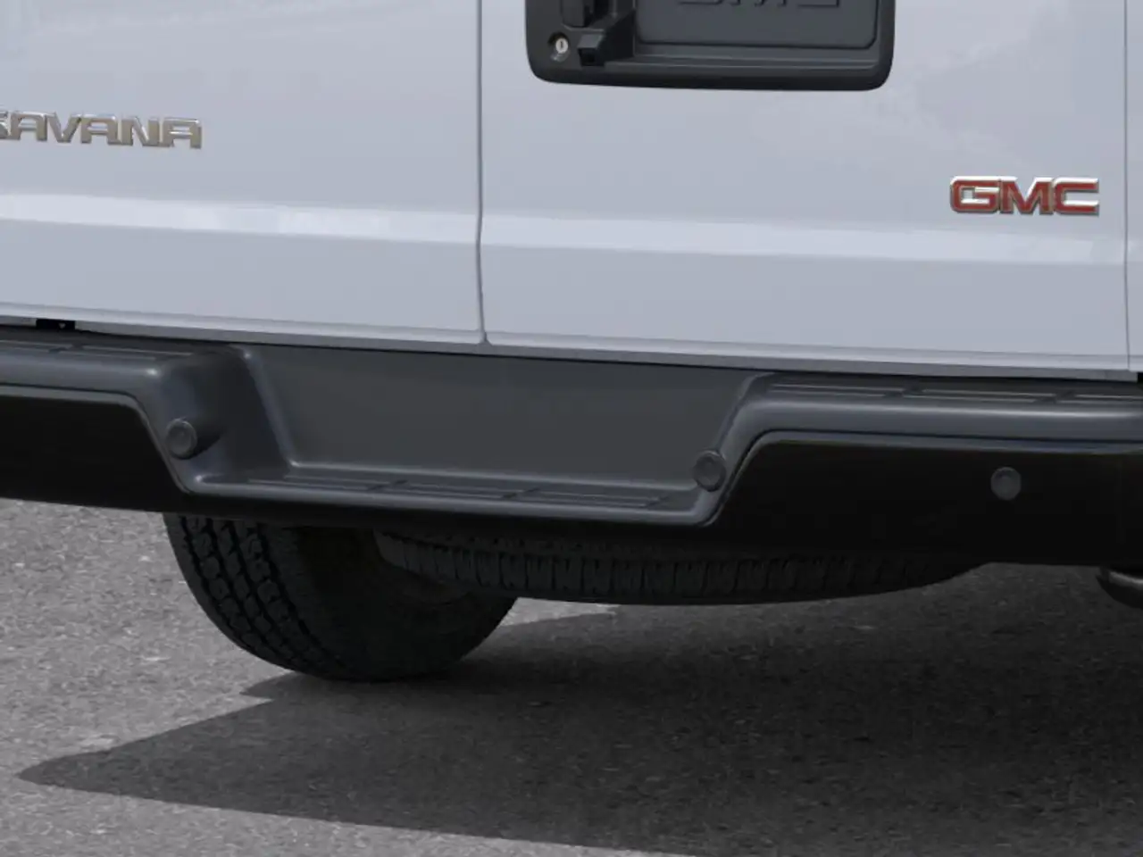 GMC Savana снимка GMC Savana