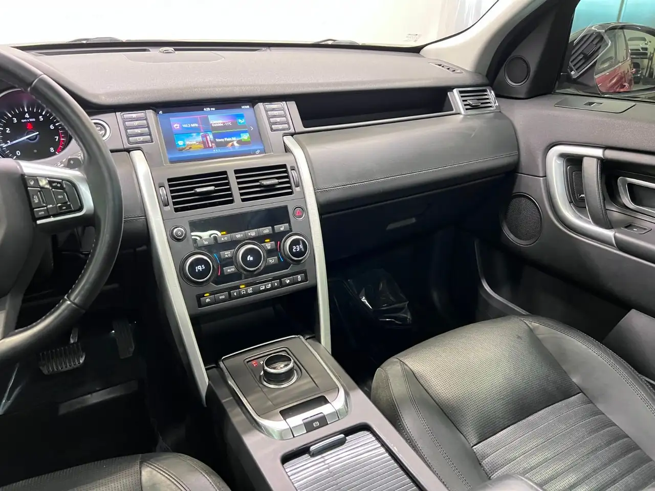 Land Rover Discovery Sport fotografie Land Rover Discovery Sport