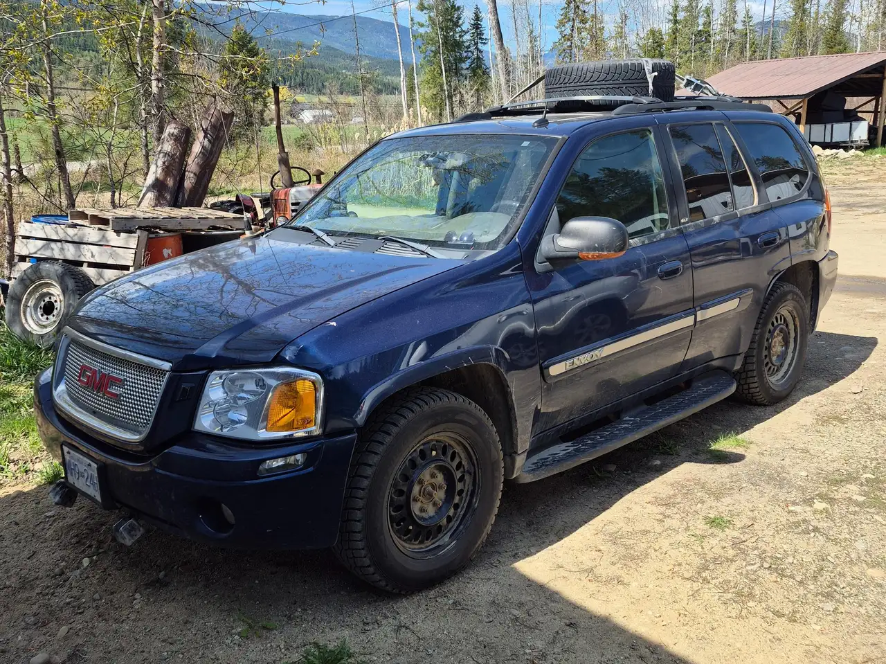 GMC Envoy photo GMC Envoy