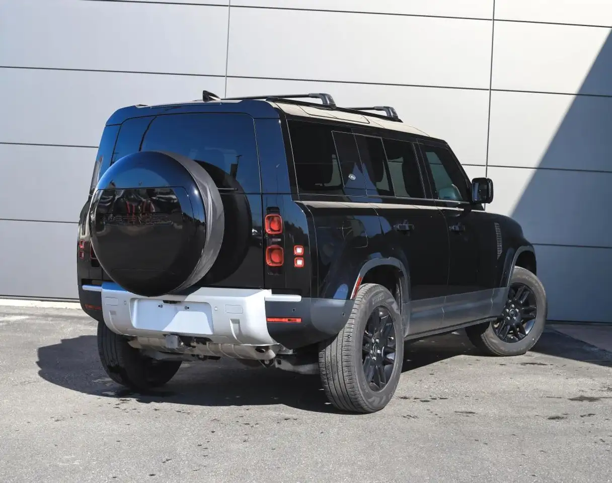 Land Rover Defender снимка Land Rover Defender
