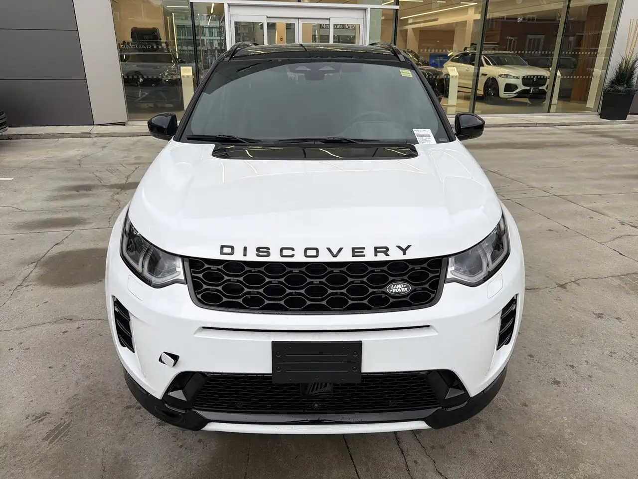 Land Rover Discovery Sport снимка Land Rover Discovery Sport