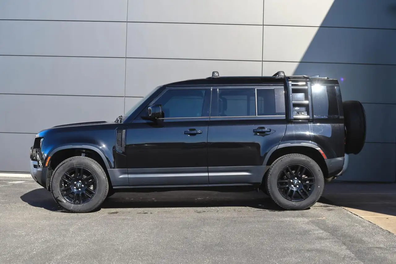 Land Rover Defender снимка Land Rover Defender