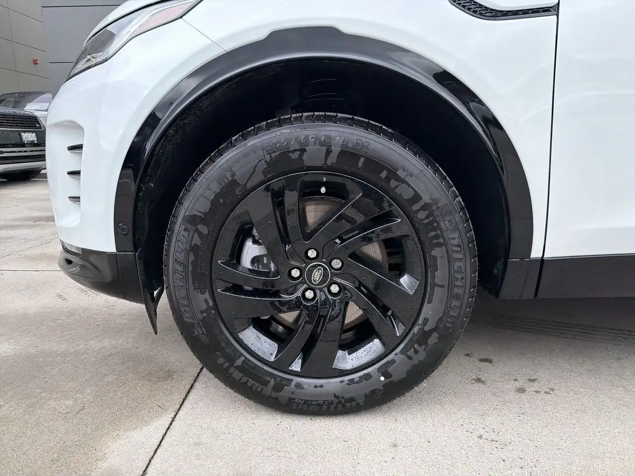Land Rover Discovery Sport снимка Land Rover Discovery Sport