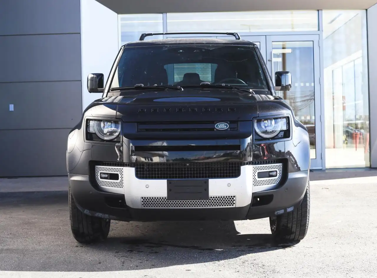 Land Rover Defender снимка Land Rover Defender