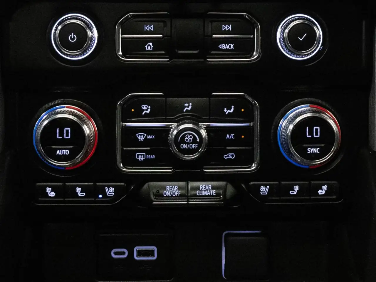 GMC Yukon снимка GMC Yukon