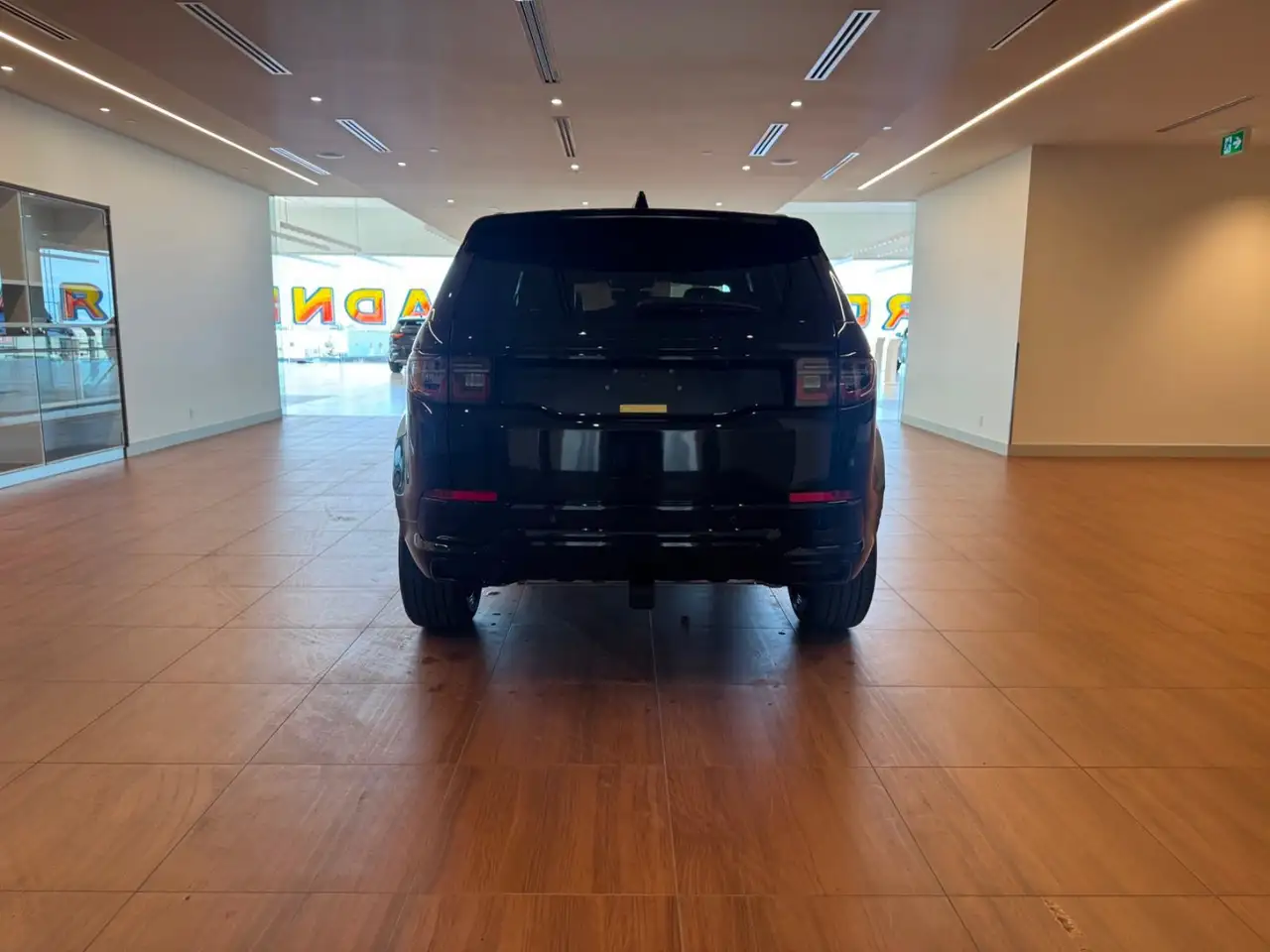 Land Rover Discovery Sport снимка Land Rover Discovery Sport