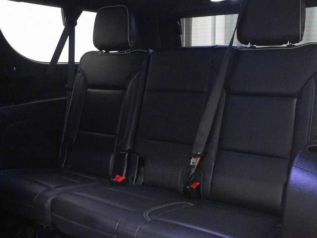 GMC Yukon снимка GMC Yukon