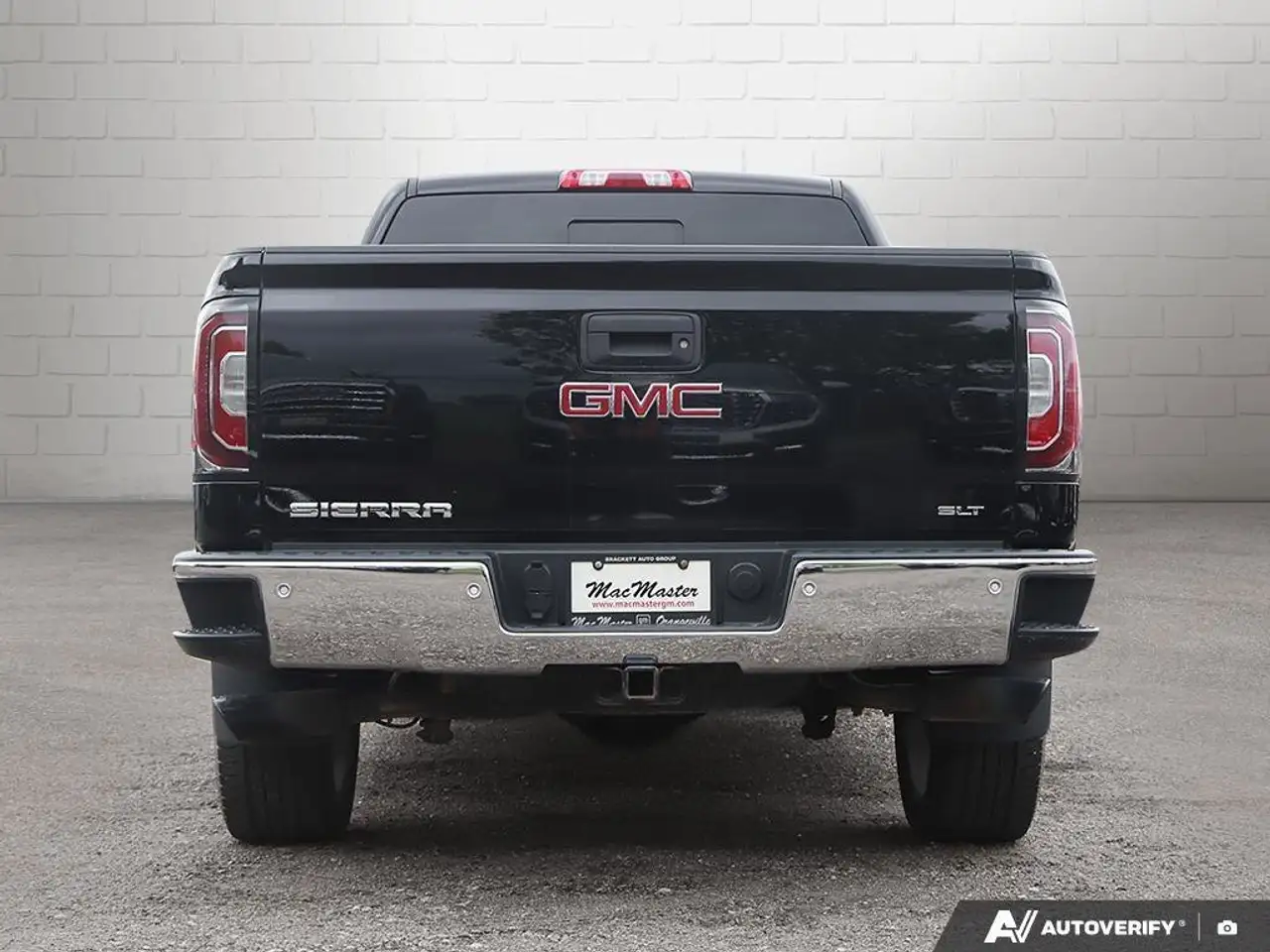 GMC Sierra 1500 photo GMC Sierra 1500